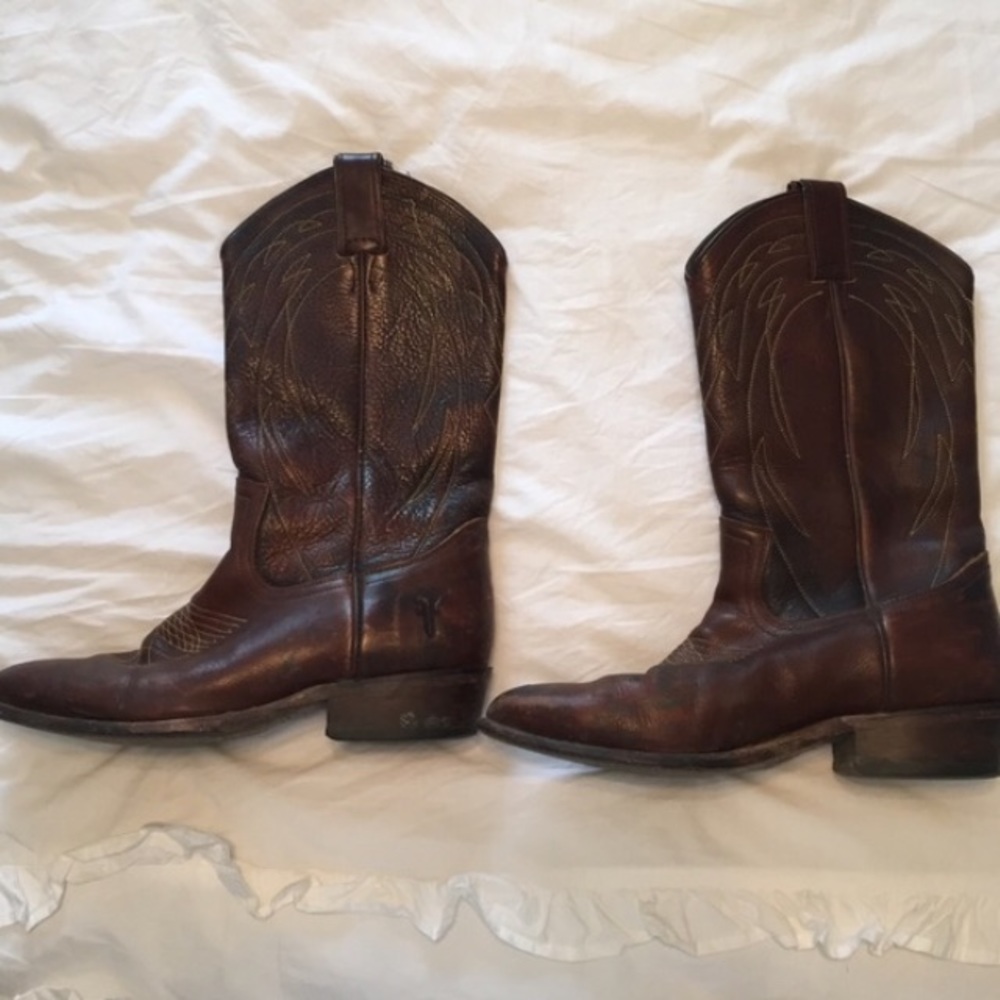 Frye size 9 cowboy boots