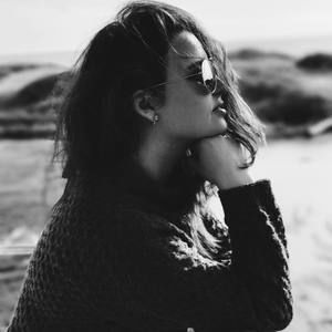 Meet your Posher, Vlada