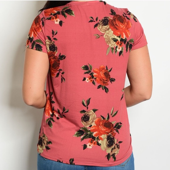 LAST ONE\\➕ Floral Cage Strap Tee - Picture 2 of 2