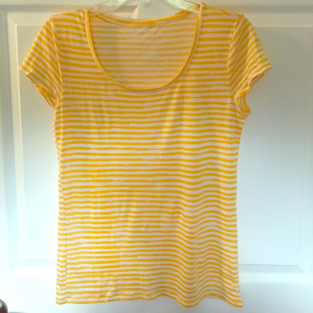 Super soft Ann Taylor knit shirt