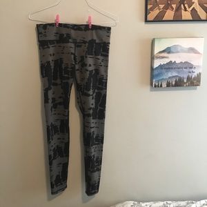 Alo Airbrush Leggings