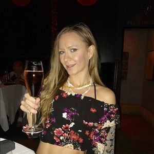 Meet your Posher, Noel