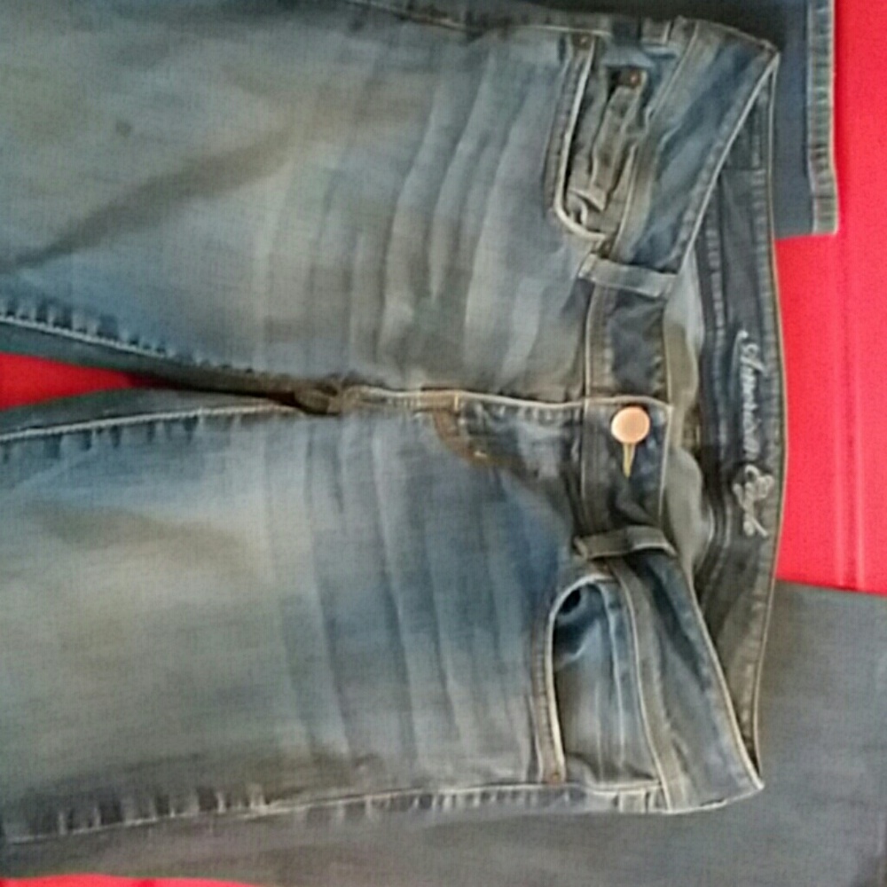 JUNIORS AEO JEANS SLIM BOOT SIZE 8