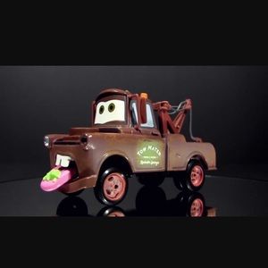 Meet your Posher, Isaac