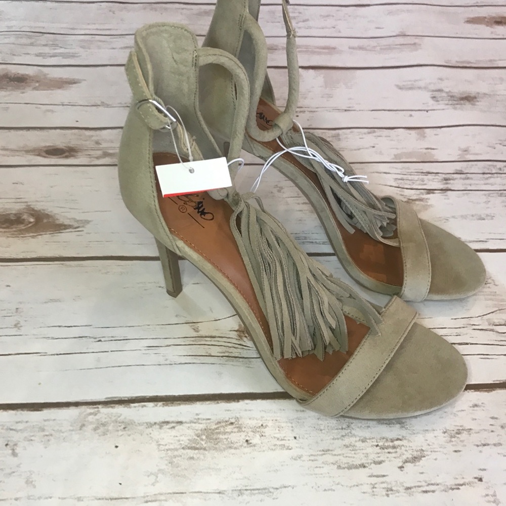 Suede fringe high heels! New with tags! - Picture 3 of 5