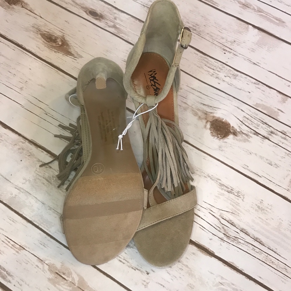 Suede fringe high heels! New with tags! - Picture 5 of 5
