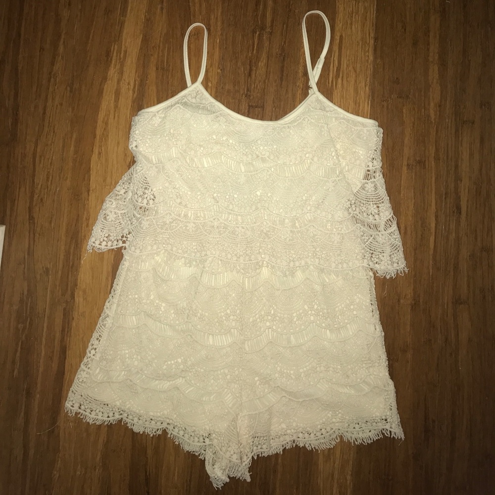 Lace romper