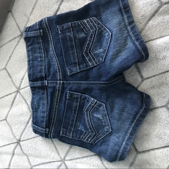 Shorts - Picture 2 of 2