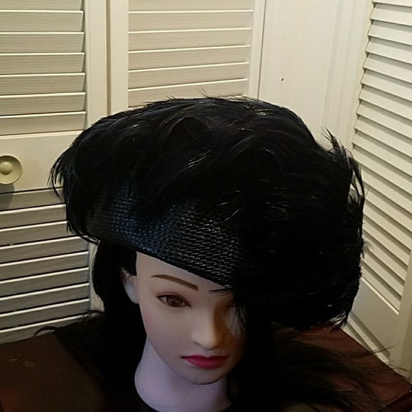 Sophisticated Navy  Straw Hat with Feathers - Picture 1 of 8
