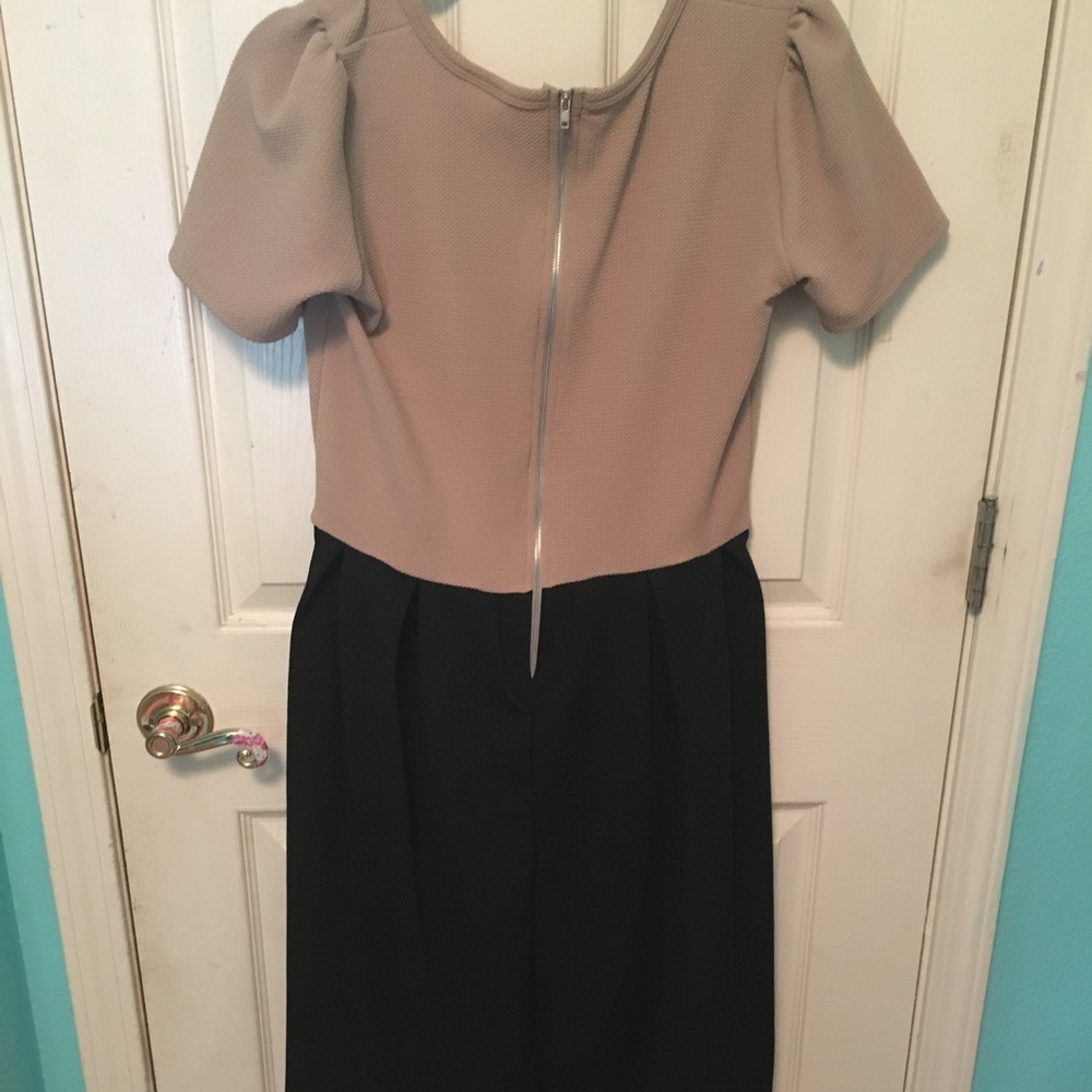 A lularoe dress one piece. Black and Tan.