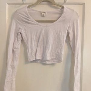 White long sleeve crop top.