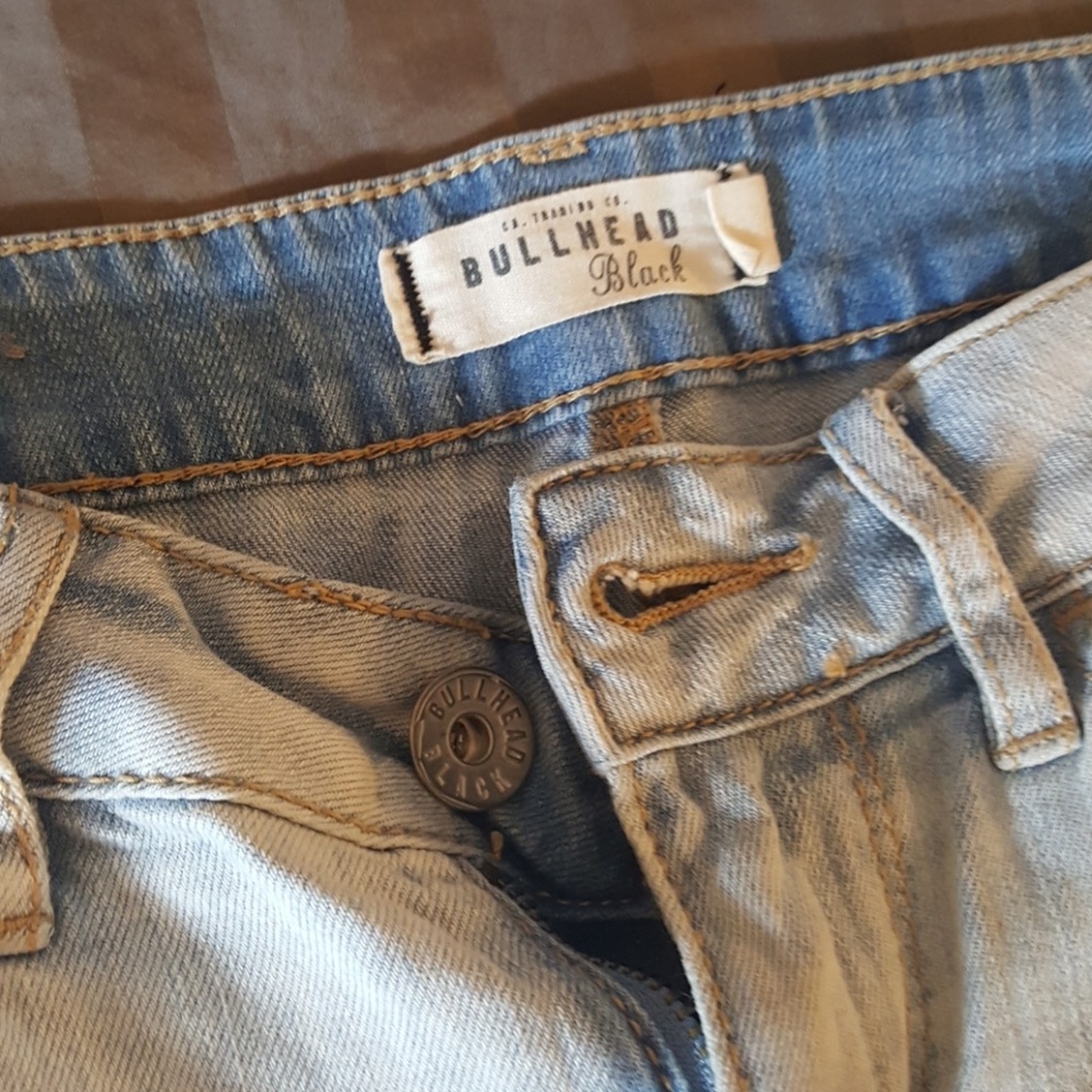 Jeans - Picture 2 of 4
