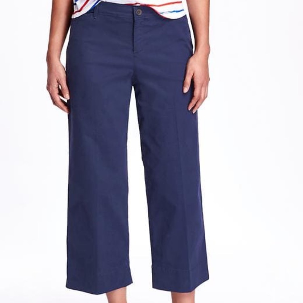Mid-Rise Wide-Leg Crops Culottes
