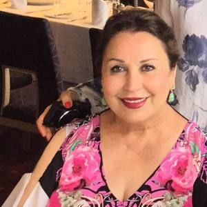 Meet your Posher, Zari