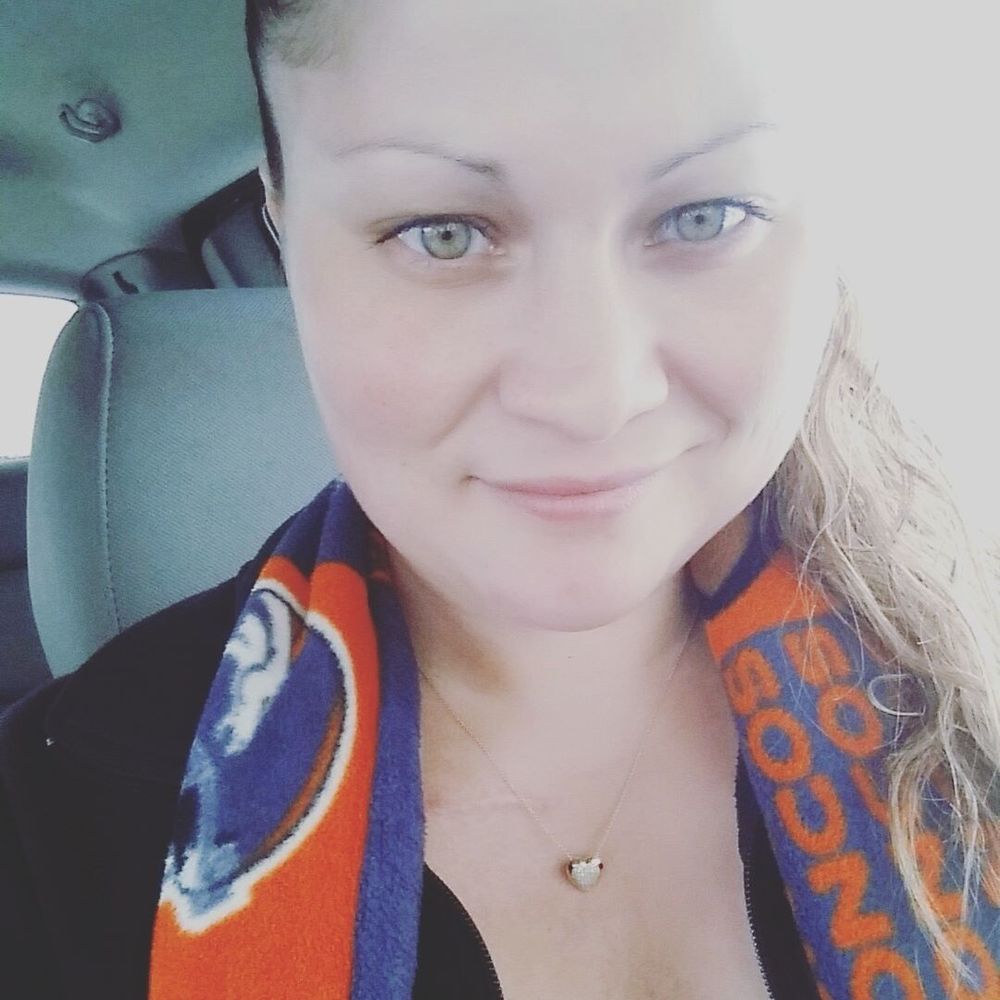 Meet your Posher, Gloria