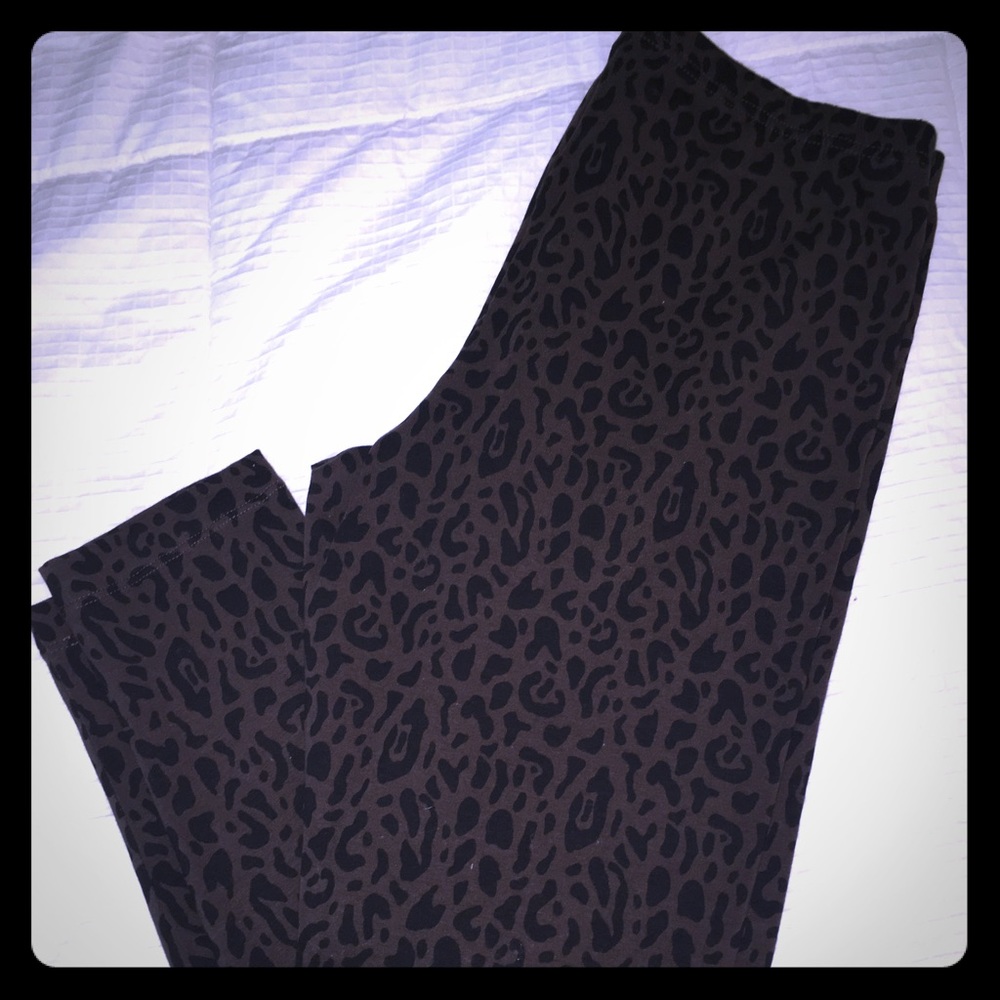 Old Navy Leopard Print Leggings - NWOT