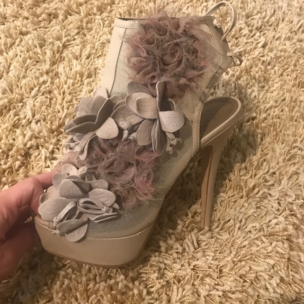 Nude heels