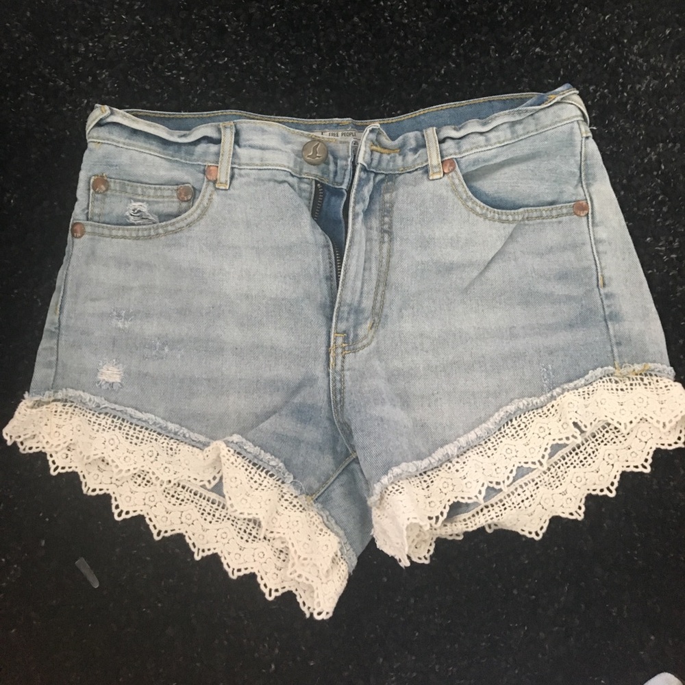 FREE PEOPLE SHORTS!!!
