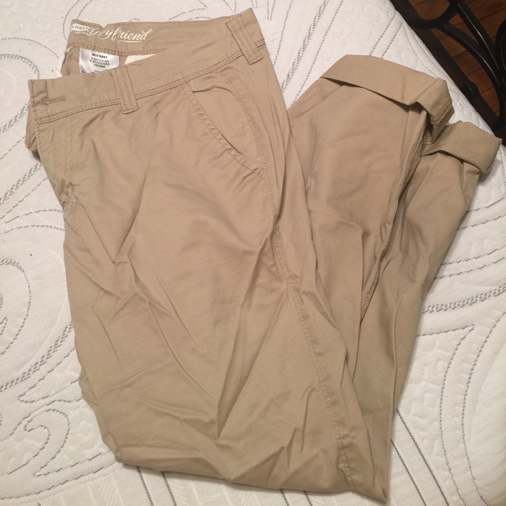 💥NWOT💥 Old Navy Khaki Boyfriend Pants