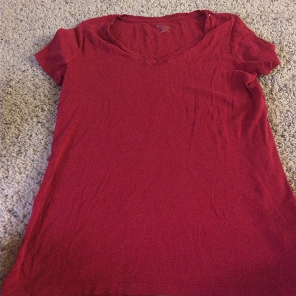red v neck shirt