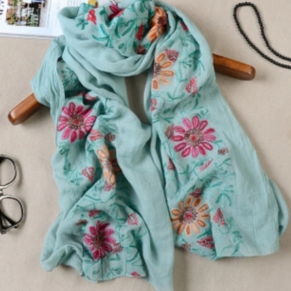 Floral Embroidered Lightweight Scarf - Picture 3 of 8