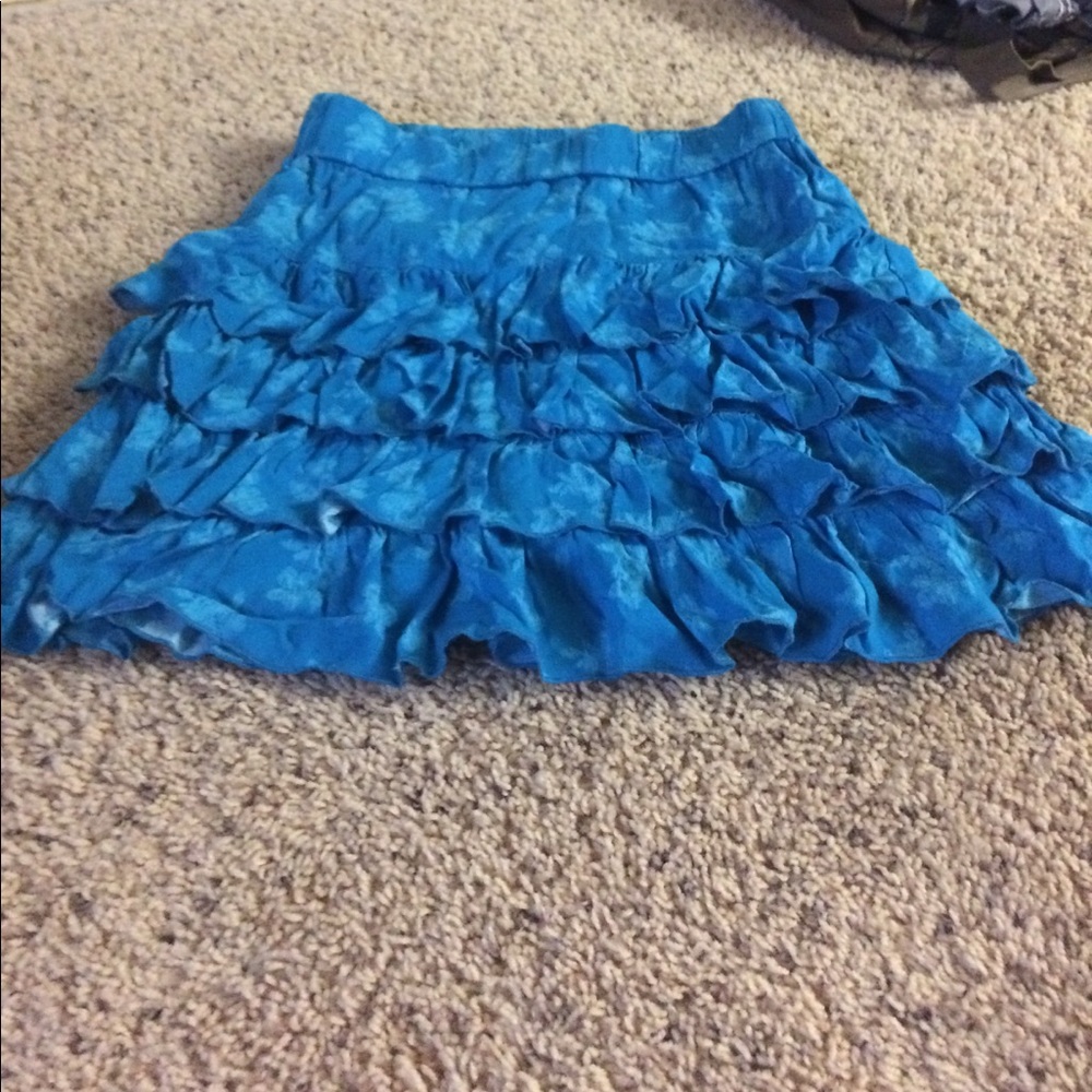 blue skirt