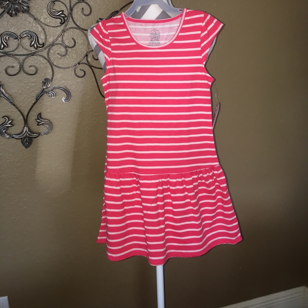 Girls dress