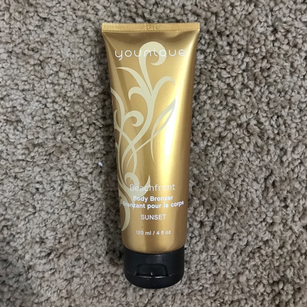 Younique Body Bronzer