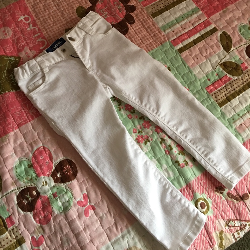 White jeans for toddler girl