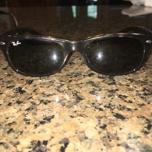 Ray-Ban New Wayfarer