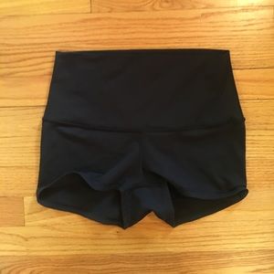 Lululemon Wunder Under Short