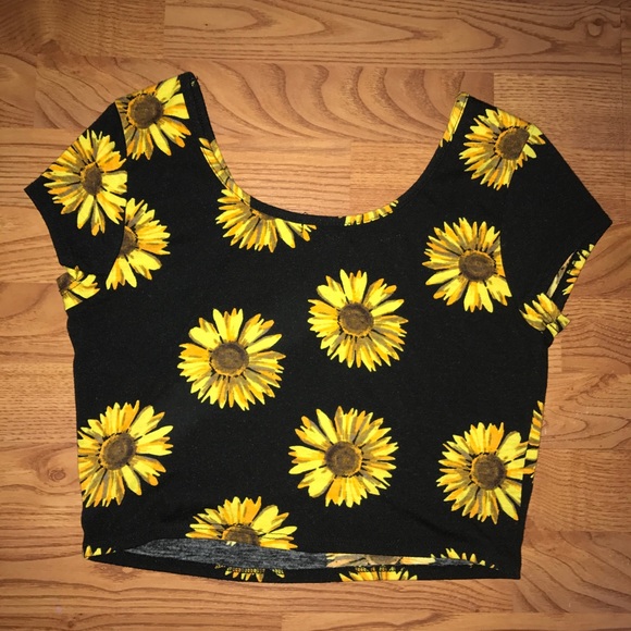 Floral Scoop Crop Top - Picture 2 of 2