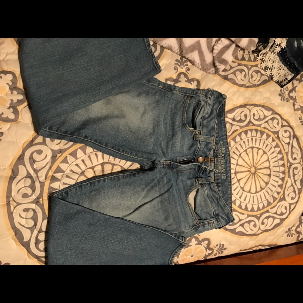 American Eagle capris