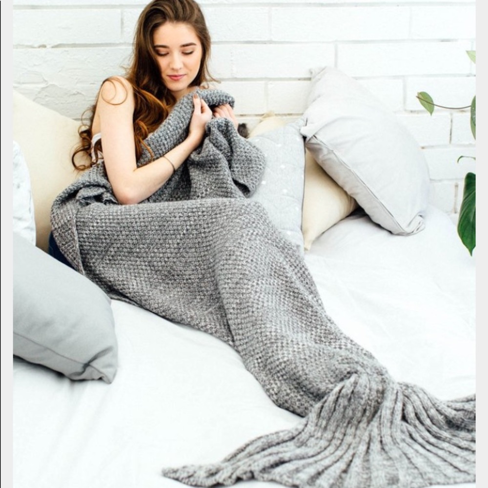 Grey Mermaid Blanket