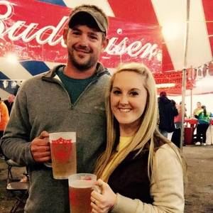 Meet your Posher, Devin