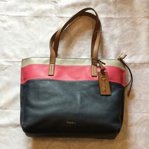 FOSSIL- NWT leather tote