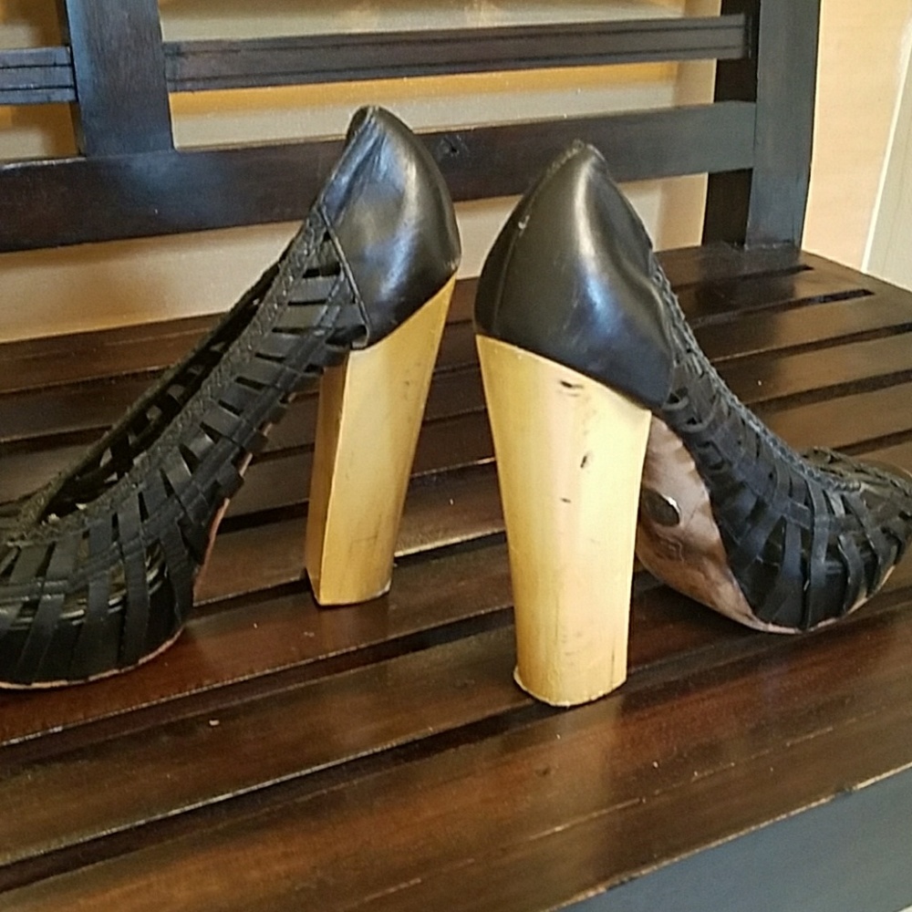 Shoes - Picture 3 of 3