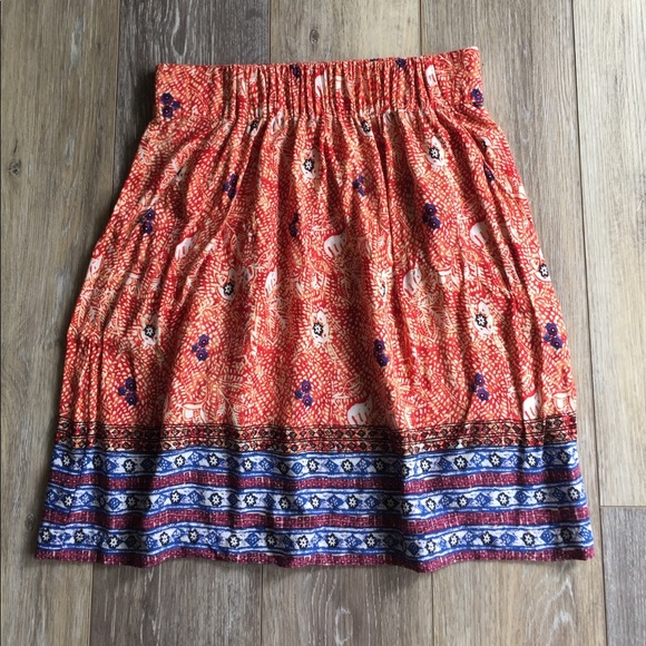 CAbi Dresses & Skirts - CAbi Bella Batik Skirt XS