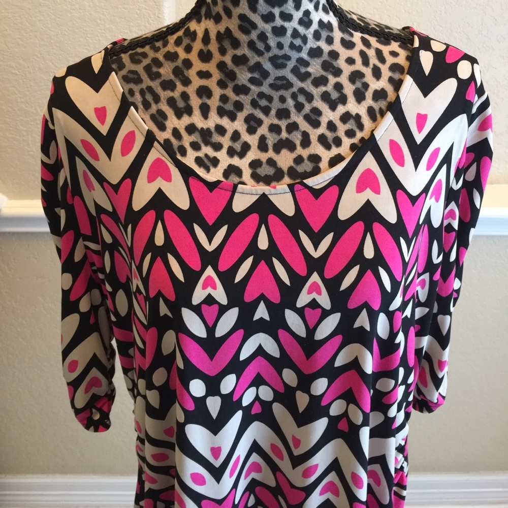 Heart Patterned Blouse. Super Cute. - image 2