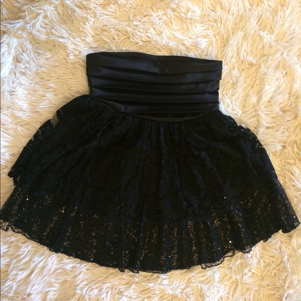 Sequin, Lace, Spanish Style- Black Skirt, Size 4