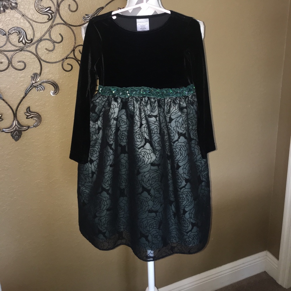 Girls Formal Long Sleeve Dress