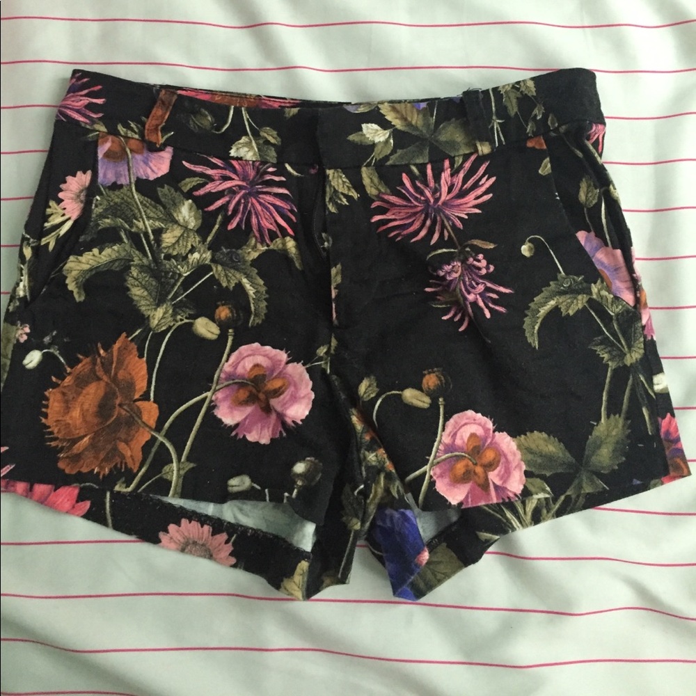 Forever 21 floral shorts