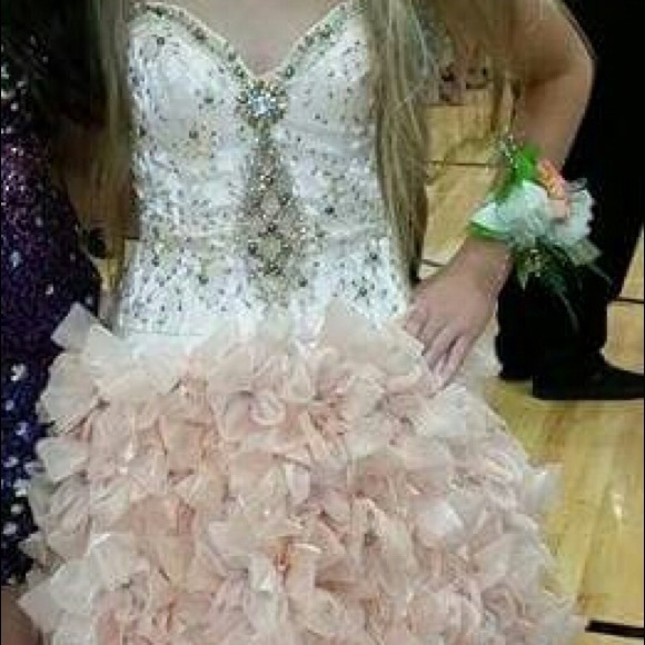 Dresses & Skirts - Homecoming dress