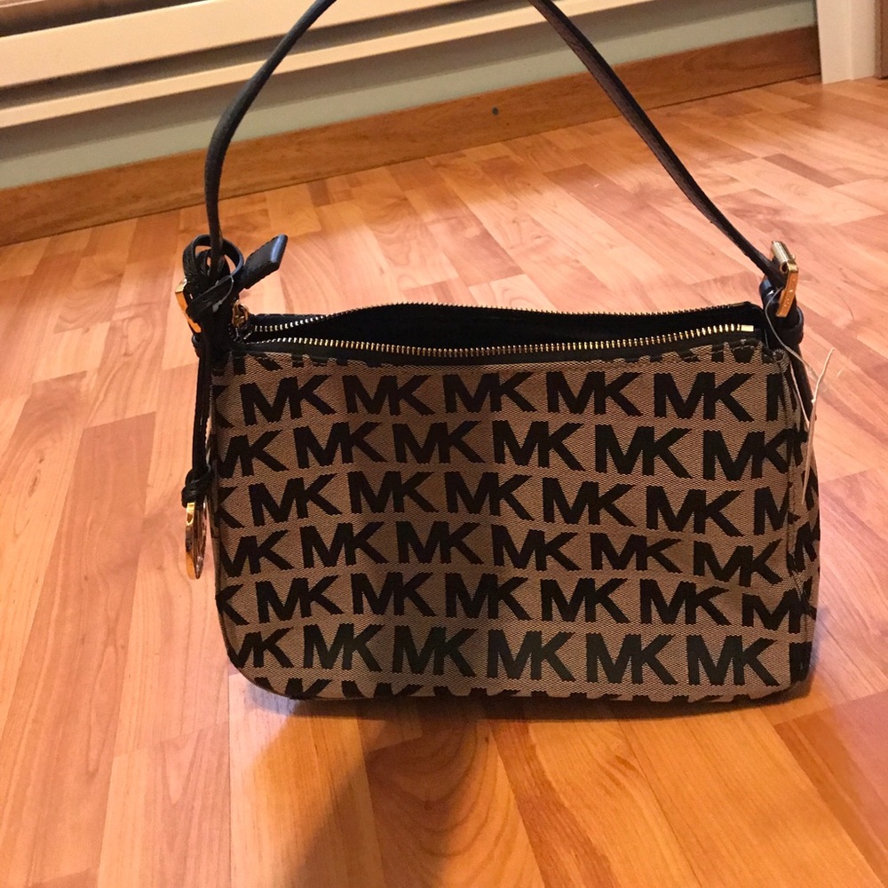 Michael Kors Hand Bag