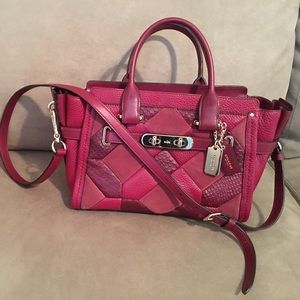 Mid size Coach bag. Used once!