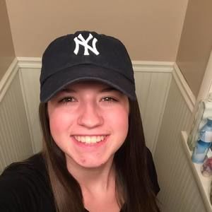 Meet your Posher, Courtney