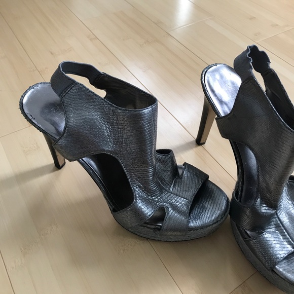 Nine West comfortable heels silver - Picture 2 of 2
