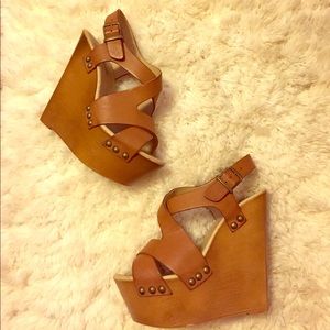 Zigi Soho Wooden Wedge Sandals (US Size 6)