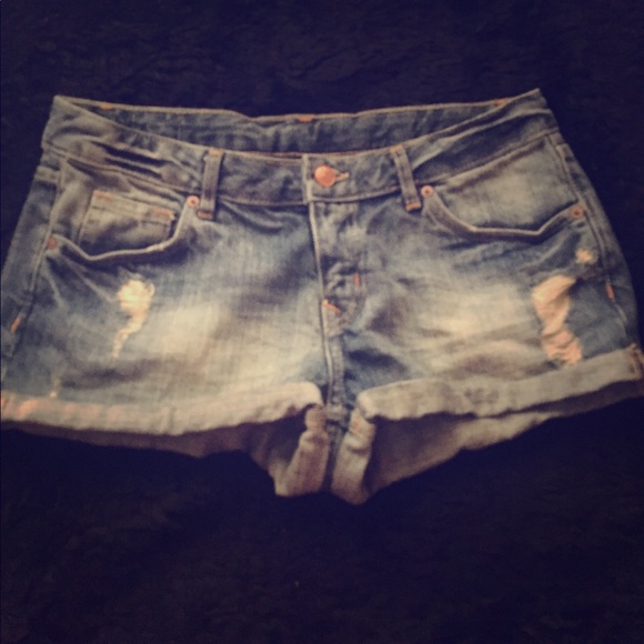 Denim shorts - Picture 1 of 1