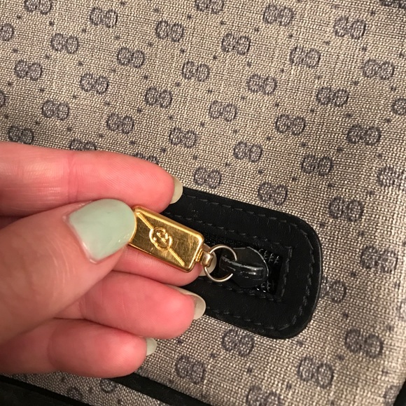 Vintage Gucci bag - Picture 2 of 3